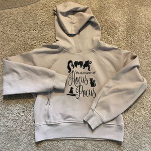 Girl’s sweatshirt Hocus pocus  size l 10/12